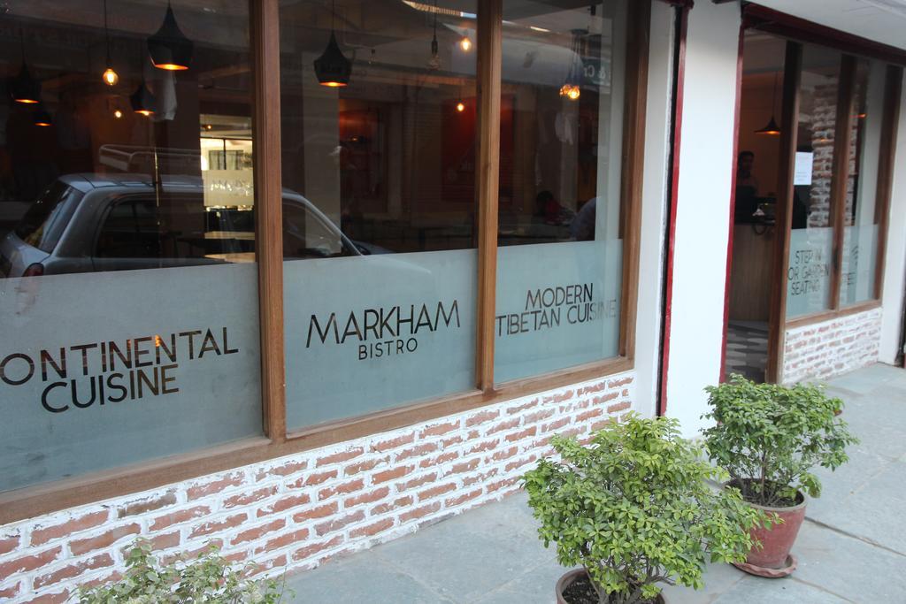 Potala Guest House Катманду Екстер'єр фото