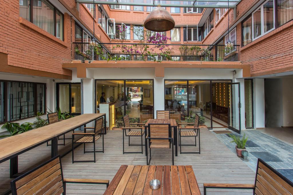 Potala Guest House Катманду Екстер'єр фото