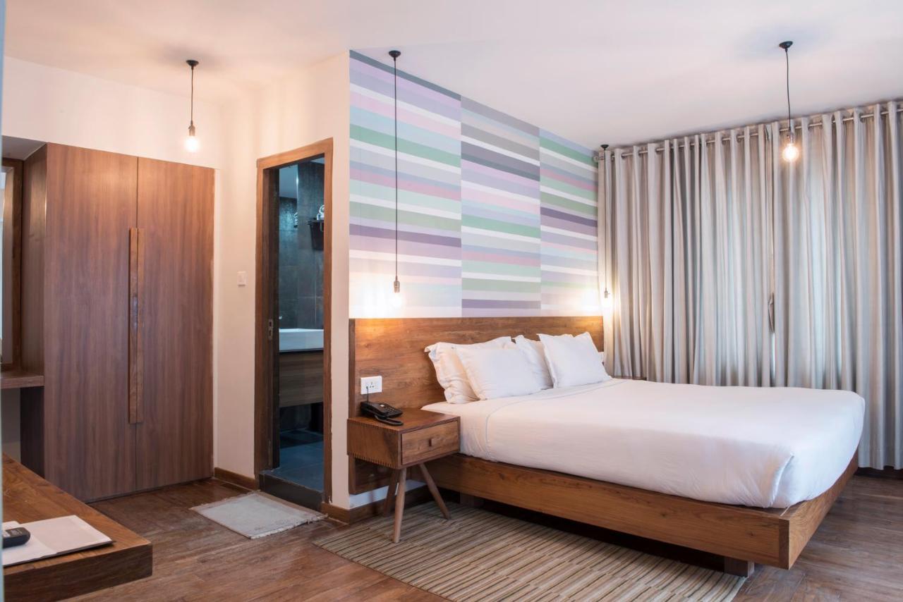 Potala Guest House Катманду Екстер'єр фото
