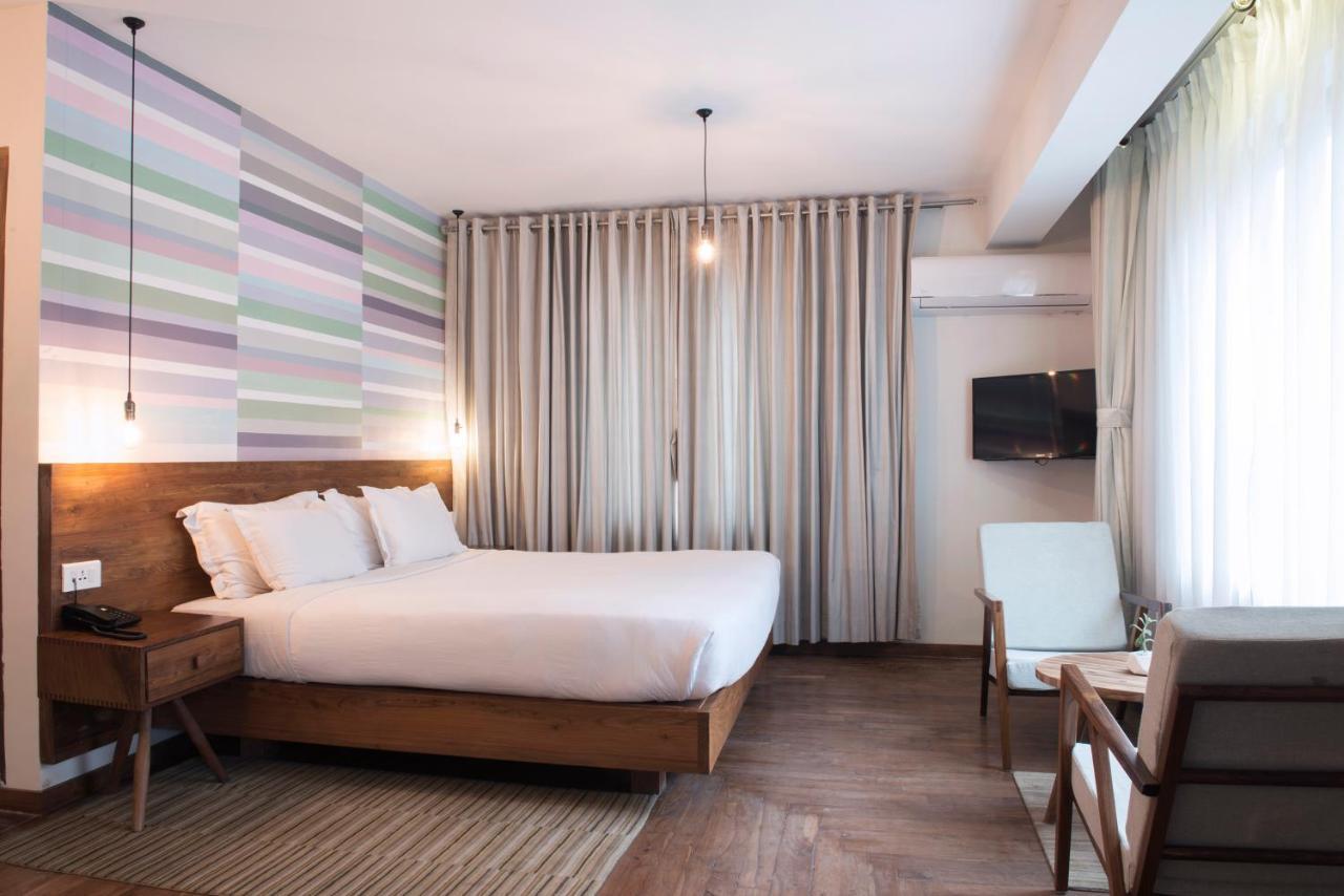 Potala Guest House Катманду Екстер'єр фото